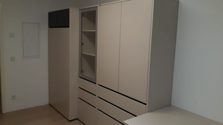 Uhlmanns Büro Komplett Büroeinrichtung